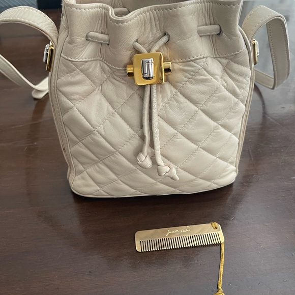 JUDITH LEIBER AUTHENTIC VINTAGE LEATHER CROSSBODY BAG - Picture 2 of 16